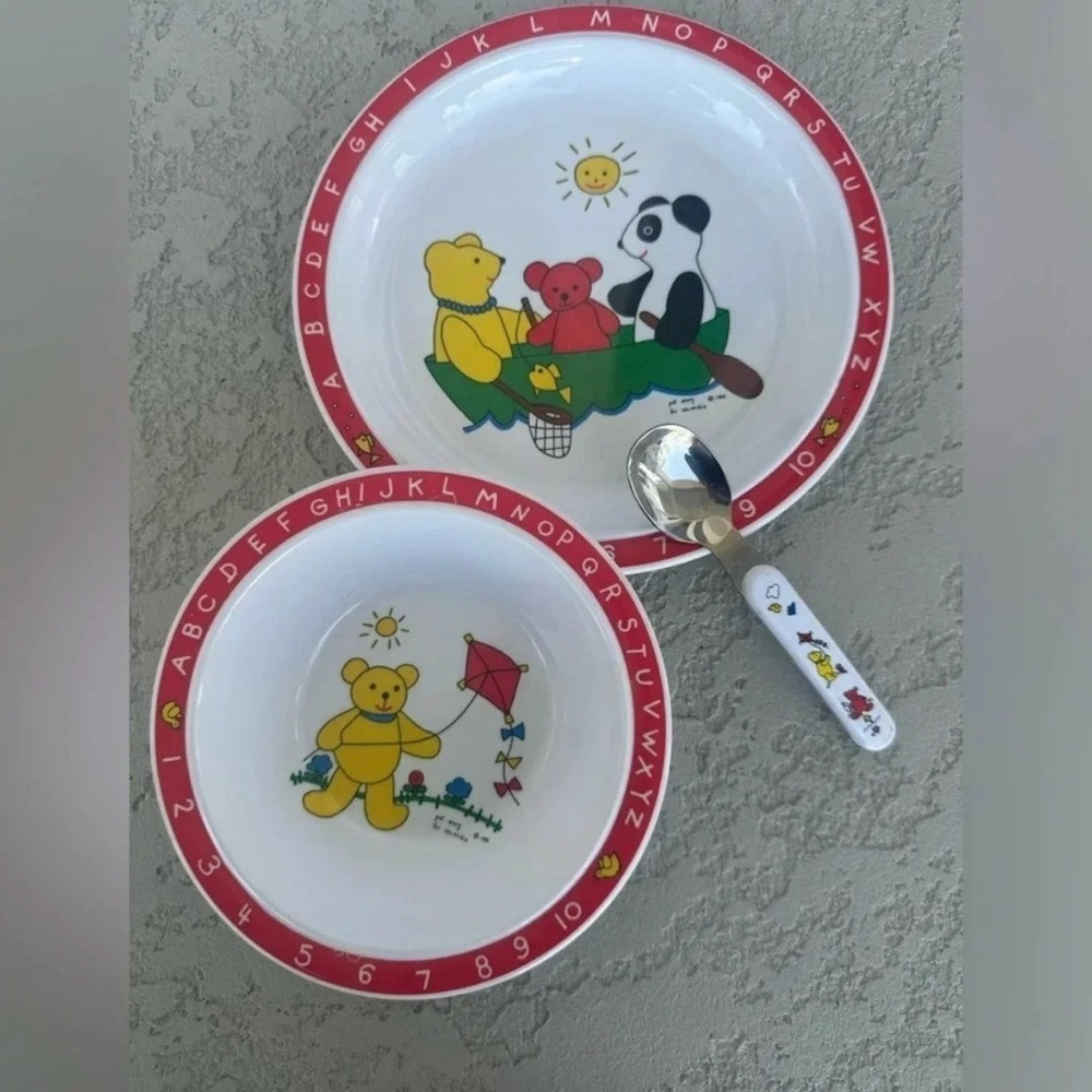 Vintage Selandia Melamine Bowl Plate& Spoon
ABC 123 Bears At Play 1985 Pat Wong